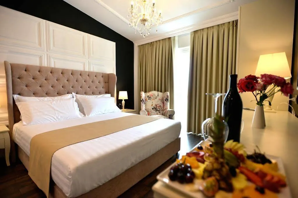 *****  Flower Hotel And Spa Golem  Albanie
