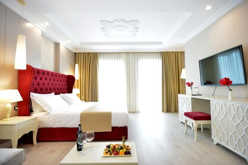 Flower Hotel And Spa Golem